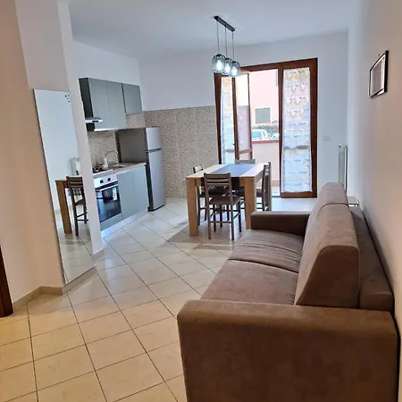 Le Rondini Apartment Albiano Magra
